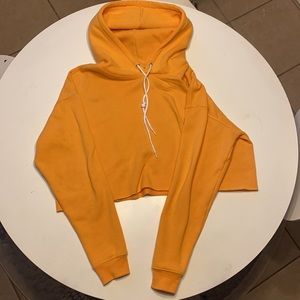 Cropped hoodie
